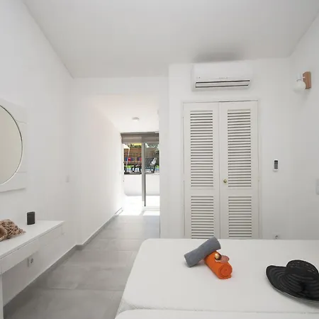 别墅 Villa In Albufeira Near Praia Da Oura Beach *