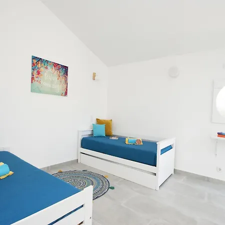 Villa In Albufeira Near Praia Da Oura Beach * Albufeira